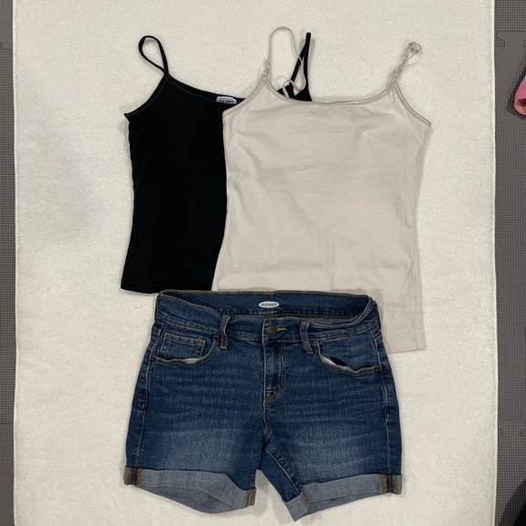 Old Navy/Ambience 2 Tank Tops + 1 Jean Shorts - Size 0, XS/S - Picture 1 of 8